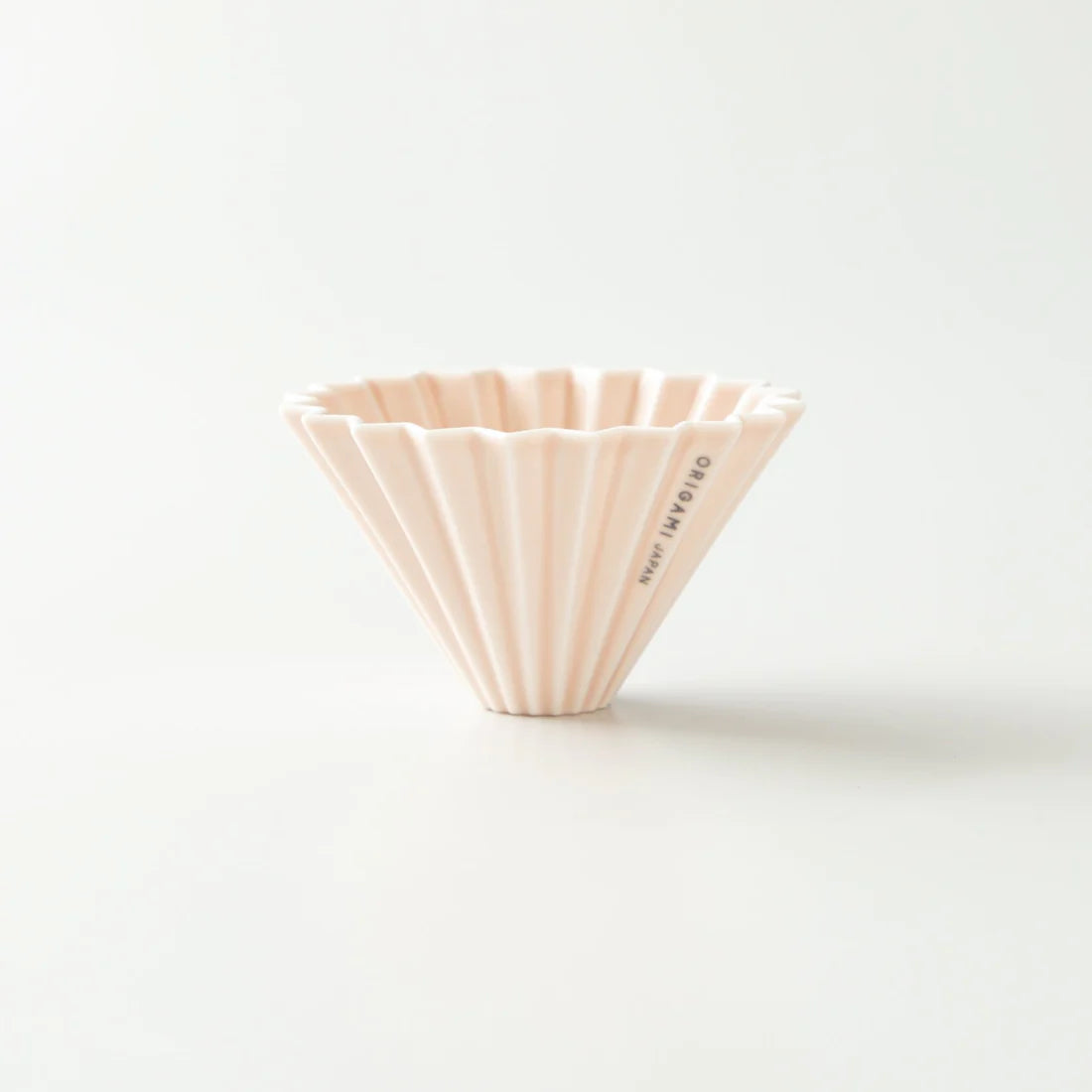 Origami Dripper S in Matt Pink.