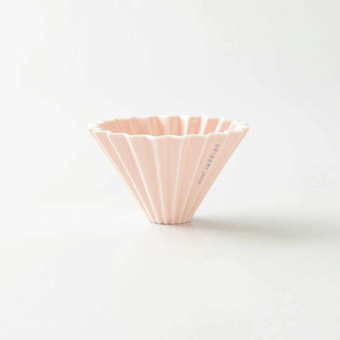Origami Dripper S in Pink.