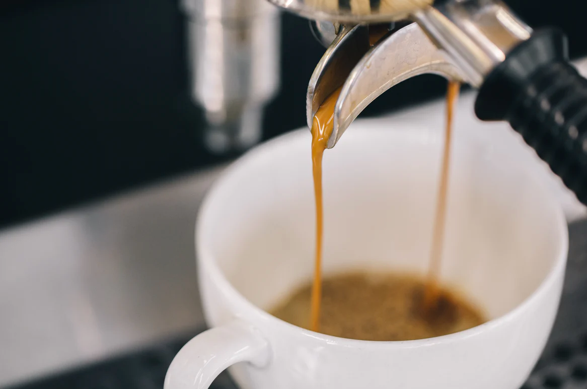 Zu wieviel Prozent besteht Kaffee eigentlich aus Wasser?