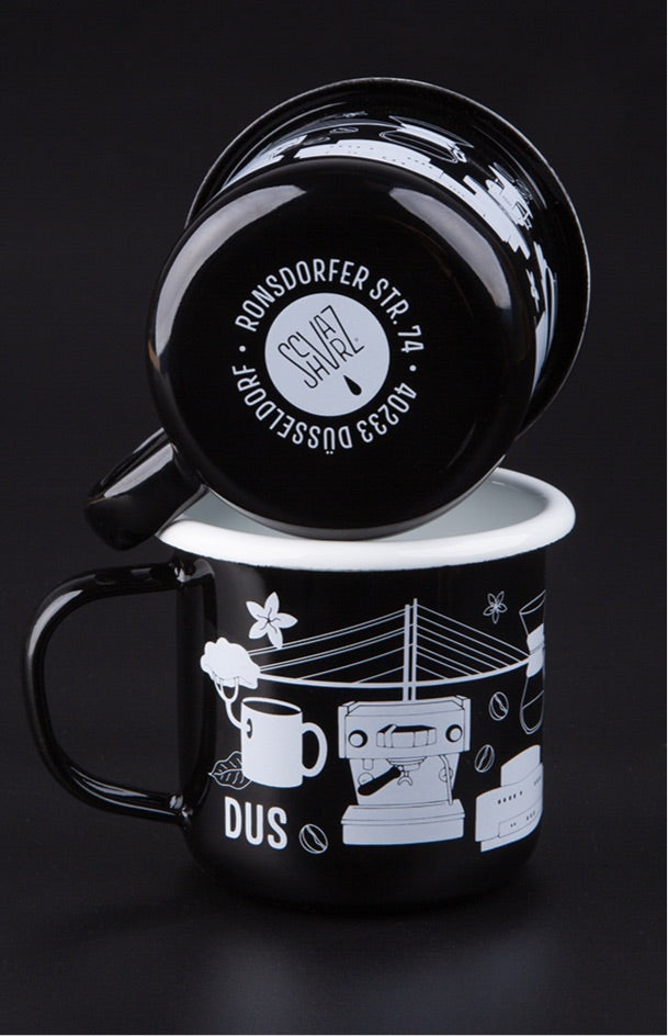 Unterseite Schvarz Camping Mug